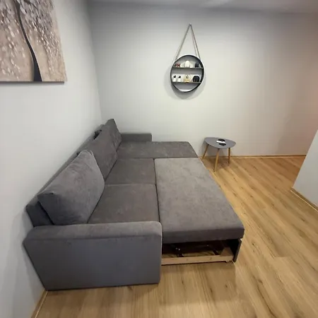 Modern Apartment *